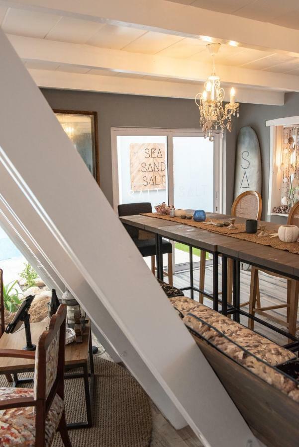 Salt Boutique Guesthouse By Curiocity (Adults Only) Bloubergstrand Bagian luar foto