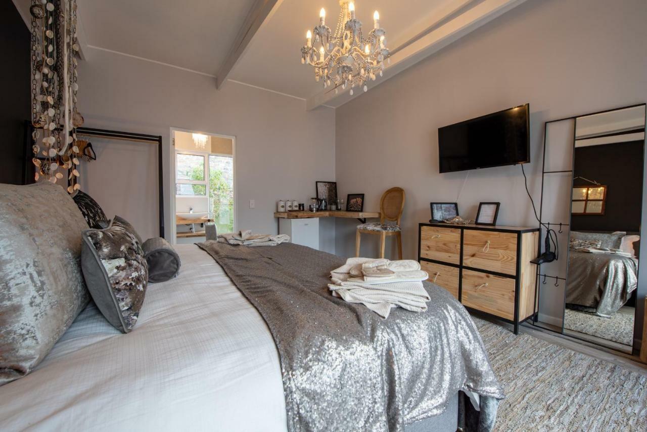 Salt Boutique Guesthouse By Curiocity (Adults Only) Bloubergstrand Bagian luar foto