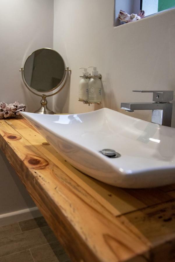Salt Boutique Guesthouse By Curiocity (Adults Only) Bloubergstrand Bagian luar foto