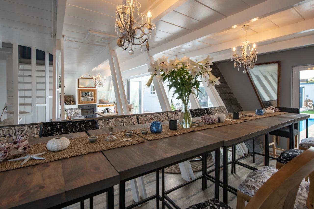 Salt Boutique Guesthouse By Curiocity (Adults Only) Bloubergstrand Bagian luar foto