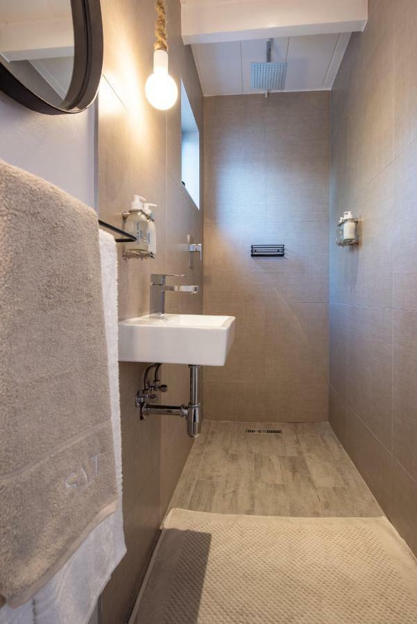 Salt Boutique Guesthouse By Curiocity (Adults Only) Bloubergstrand Bagian luar foto